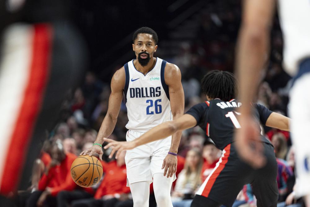 泳领军地位 泳领军地位