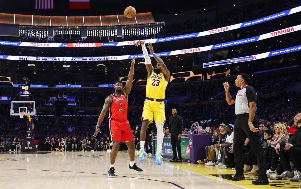 B费挺身而 B费挺身而