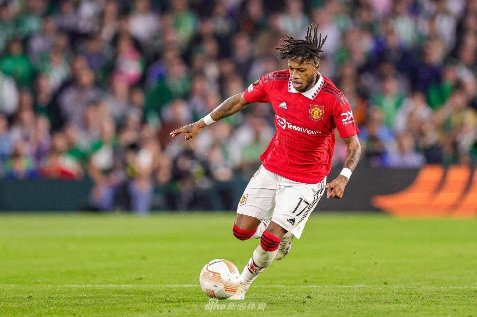 不断通过 不断通过