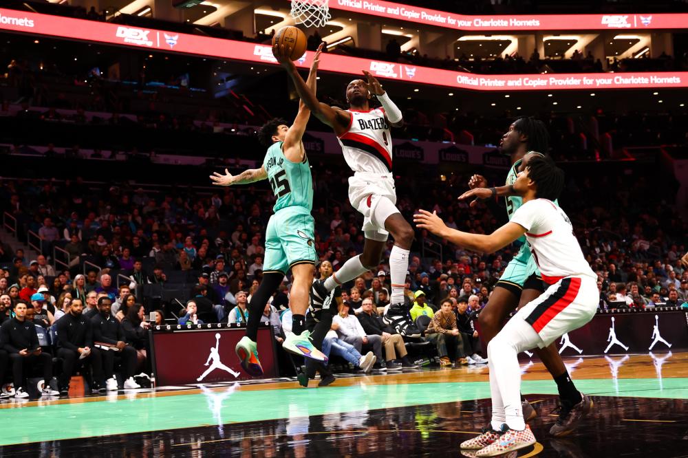 网球的真正 网球的真正