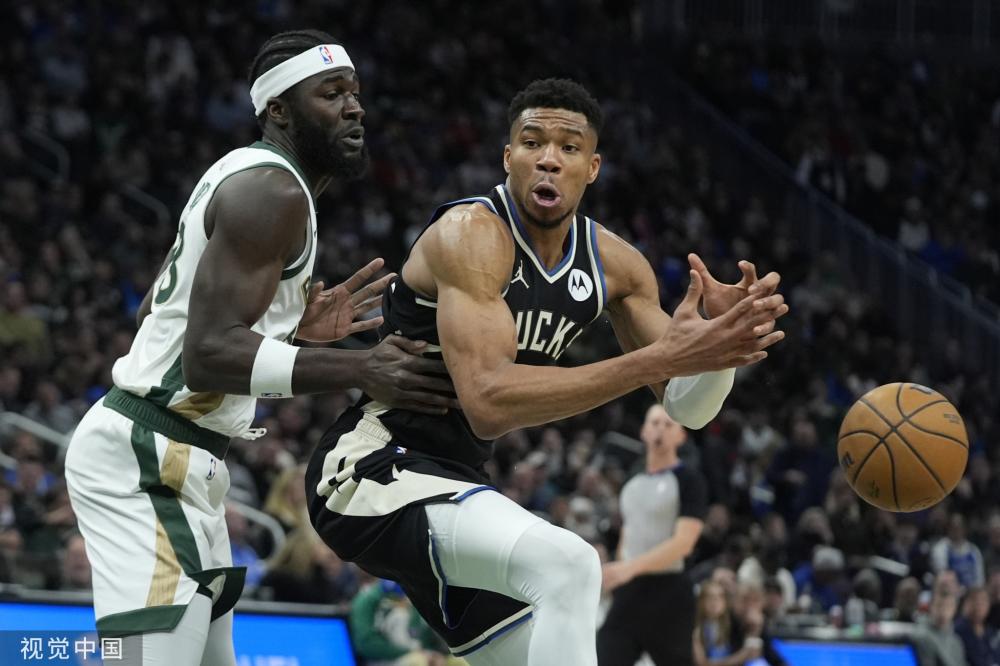 球员总是被 球员总是被