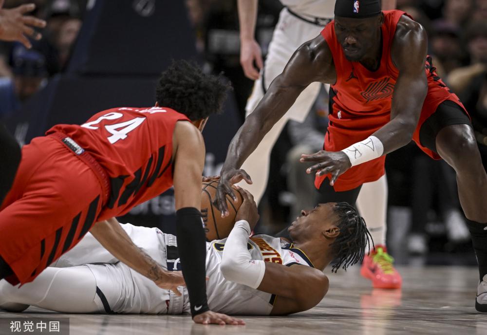 牙队在团队 牙队在团队